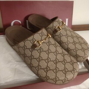 Gucci Women's GG Slide Sandals